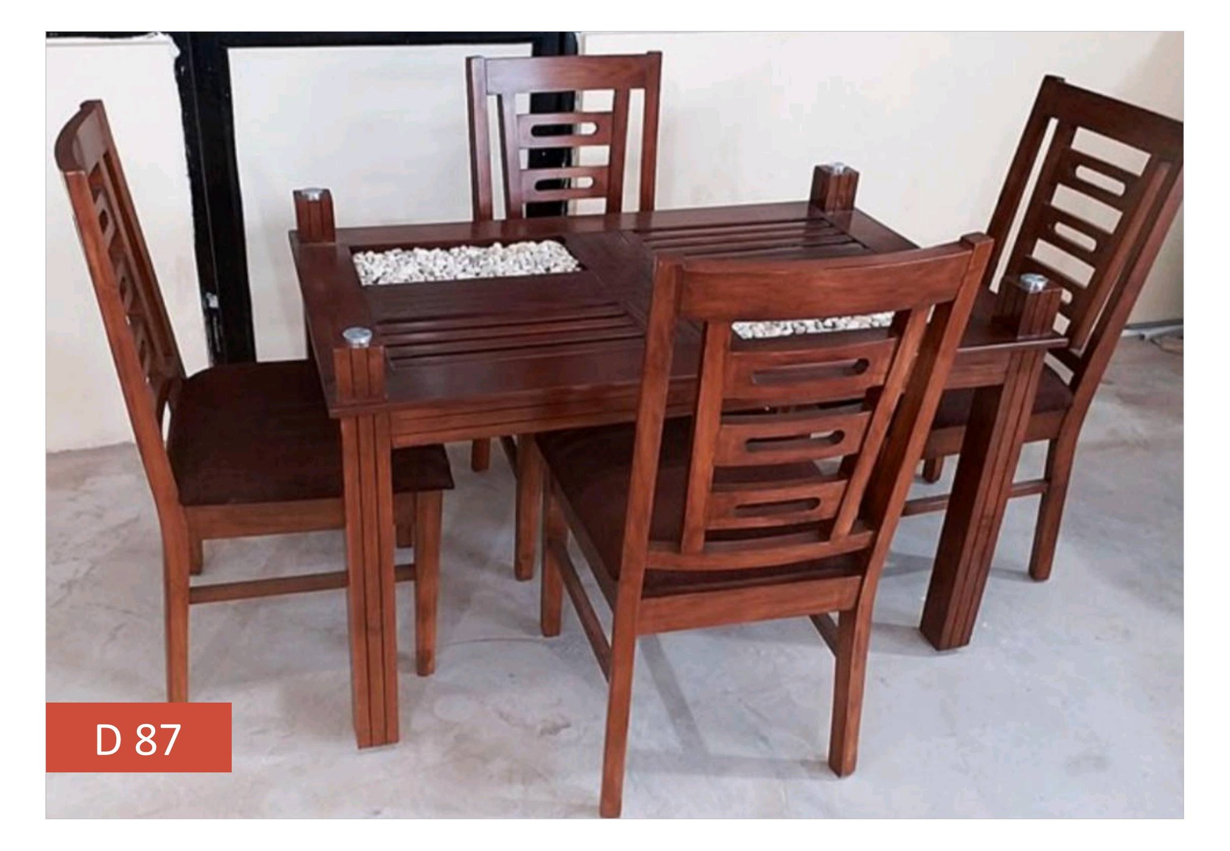 Dining Set 075
