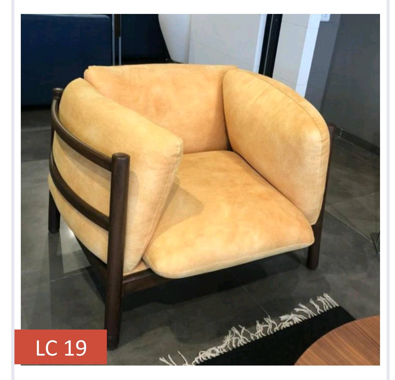 Lounge Chair 020